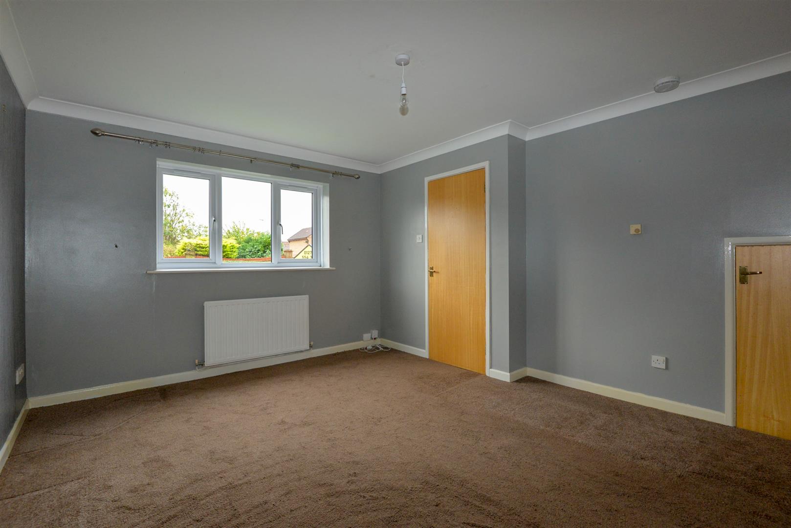 House Leeward Close in Bridgwater