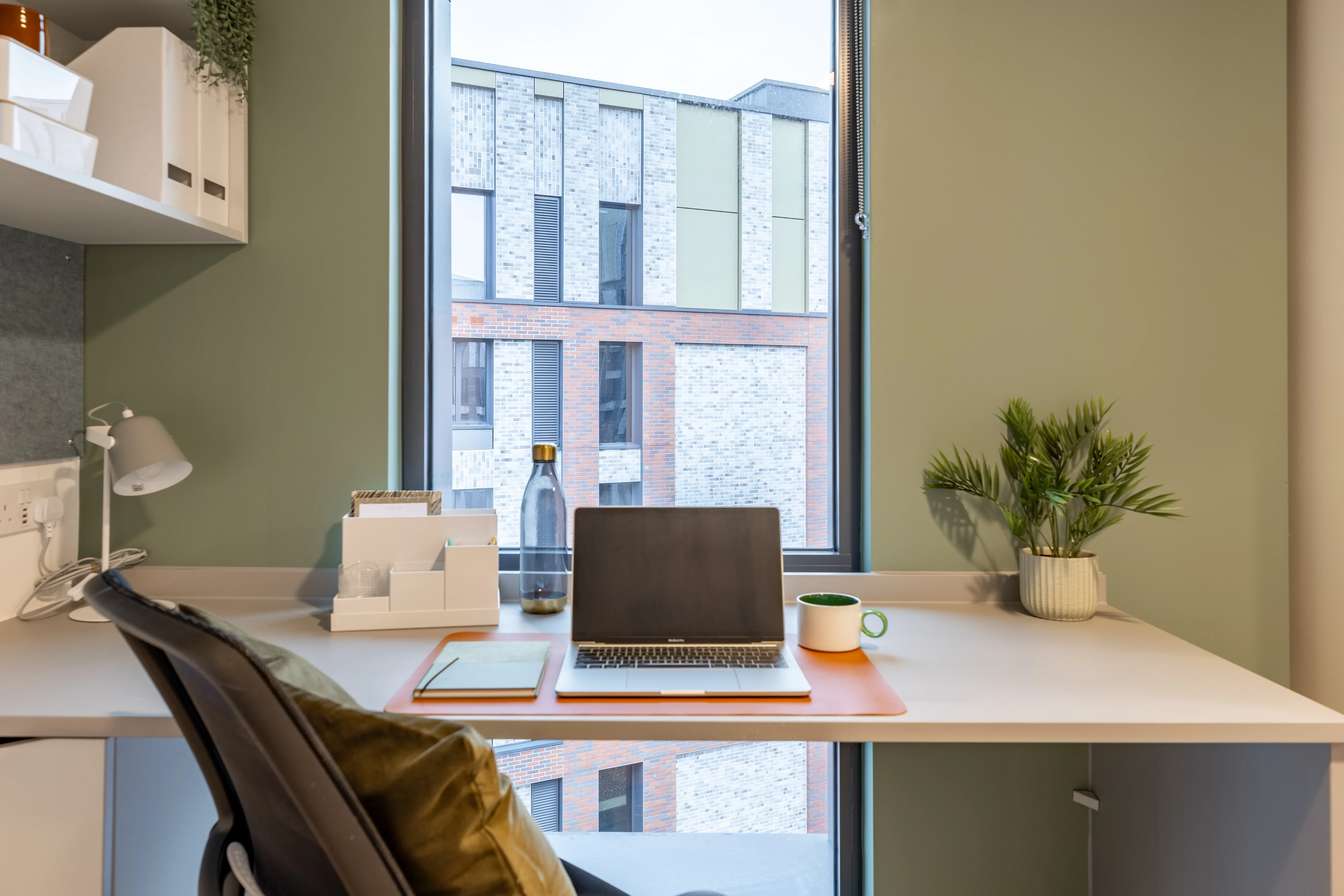 Room Weekday Cross in Nottingham