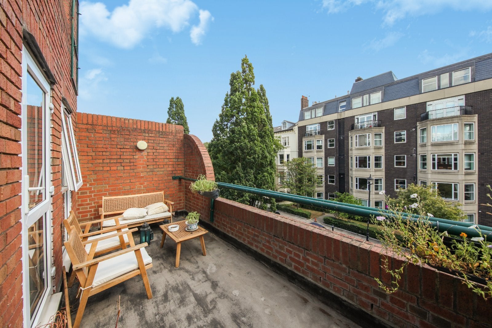 Flat Marlborough Place in City of Westminster