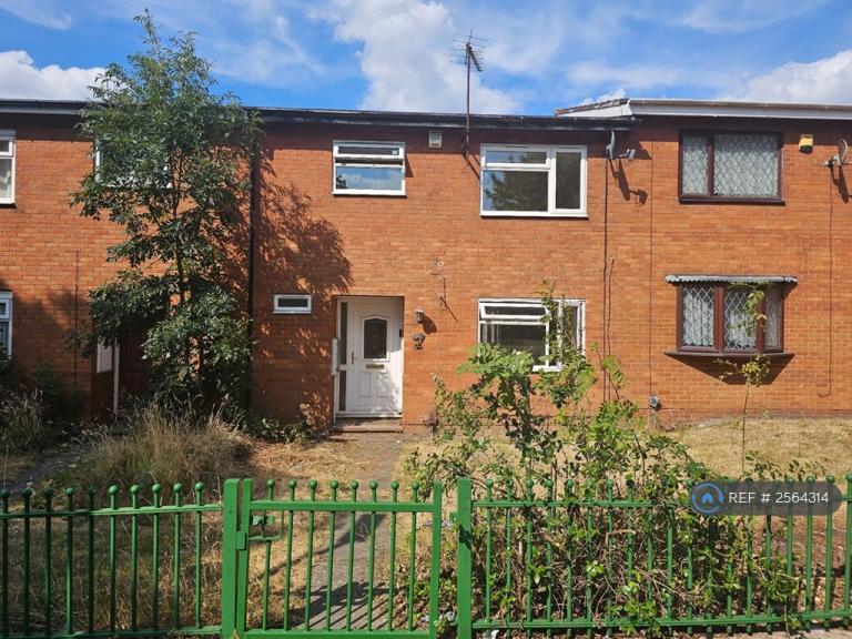 House Dillars Walk in Sandwell