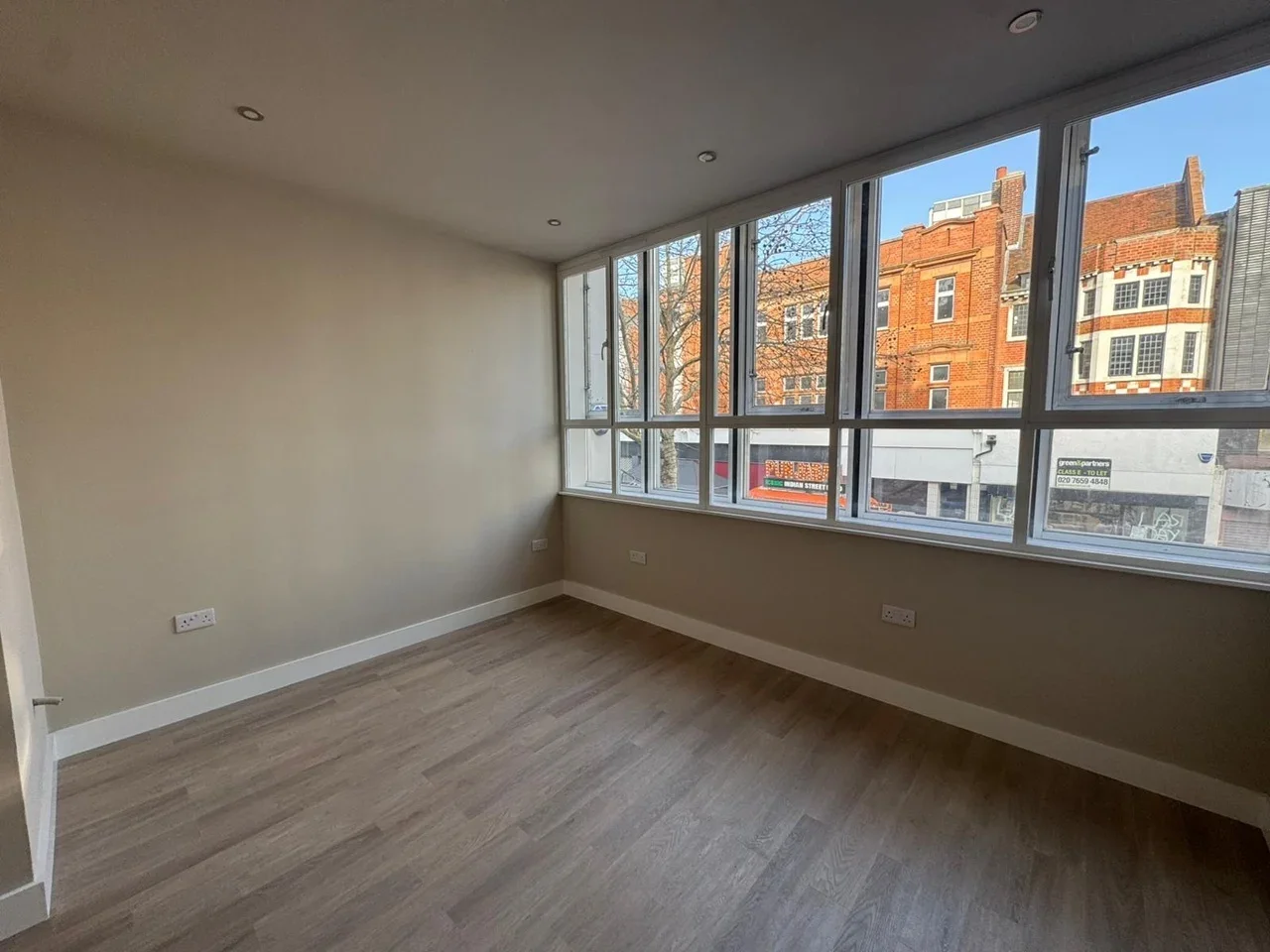 Flat North End in Greater London