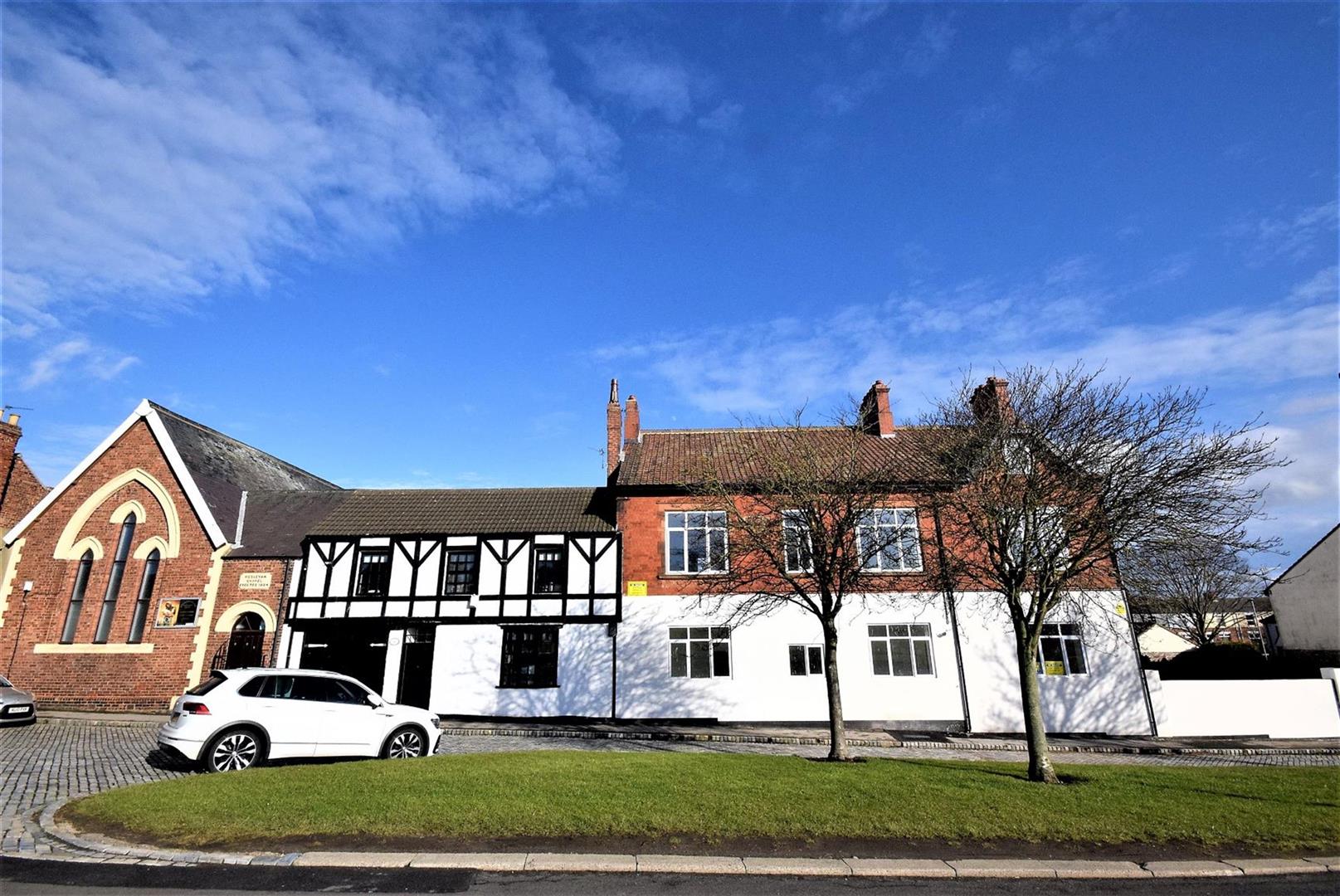 Flat Low Row in Easington