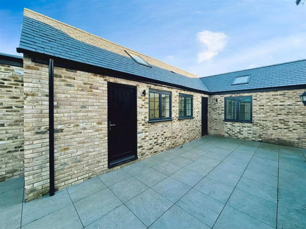 Flat Bucklersbury in North Hertfordshire