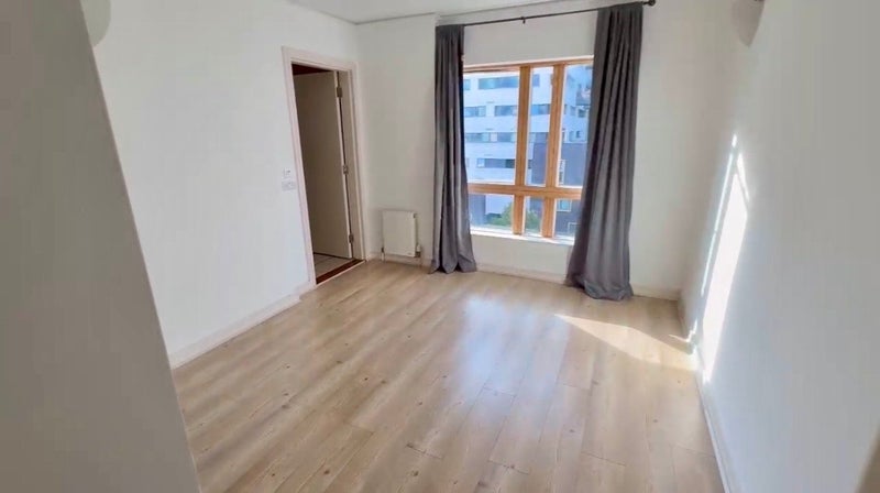 Room John Harrison Way in Greater London
