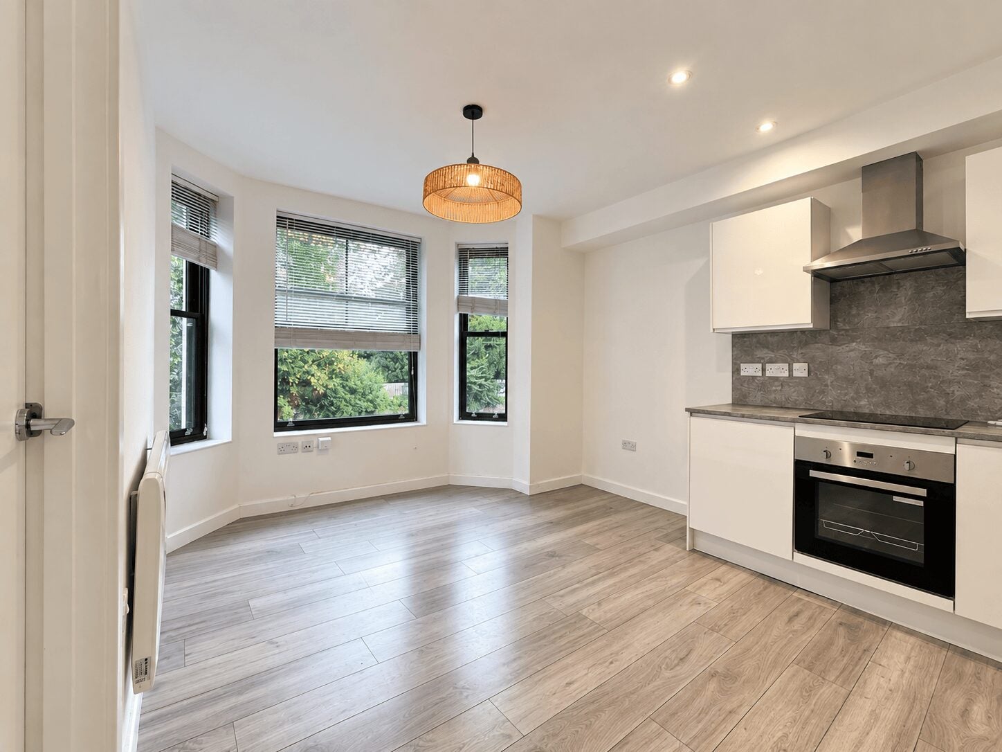 Flat Priory Avenue in High Wycombe