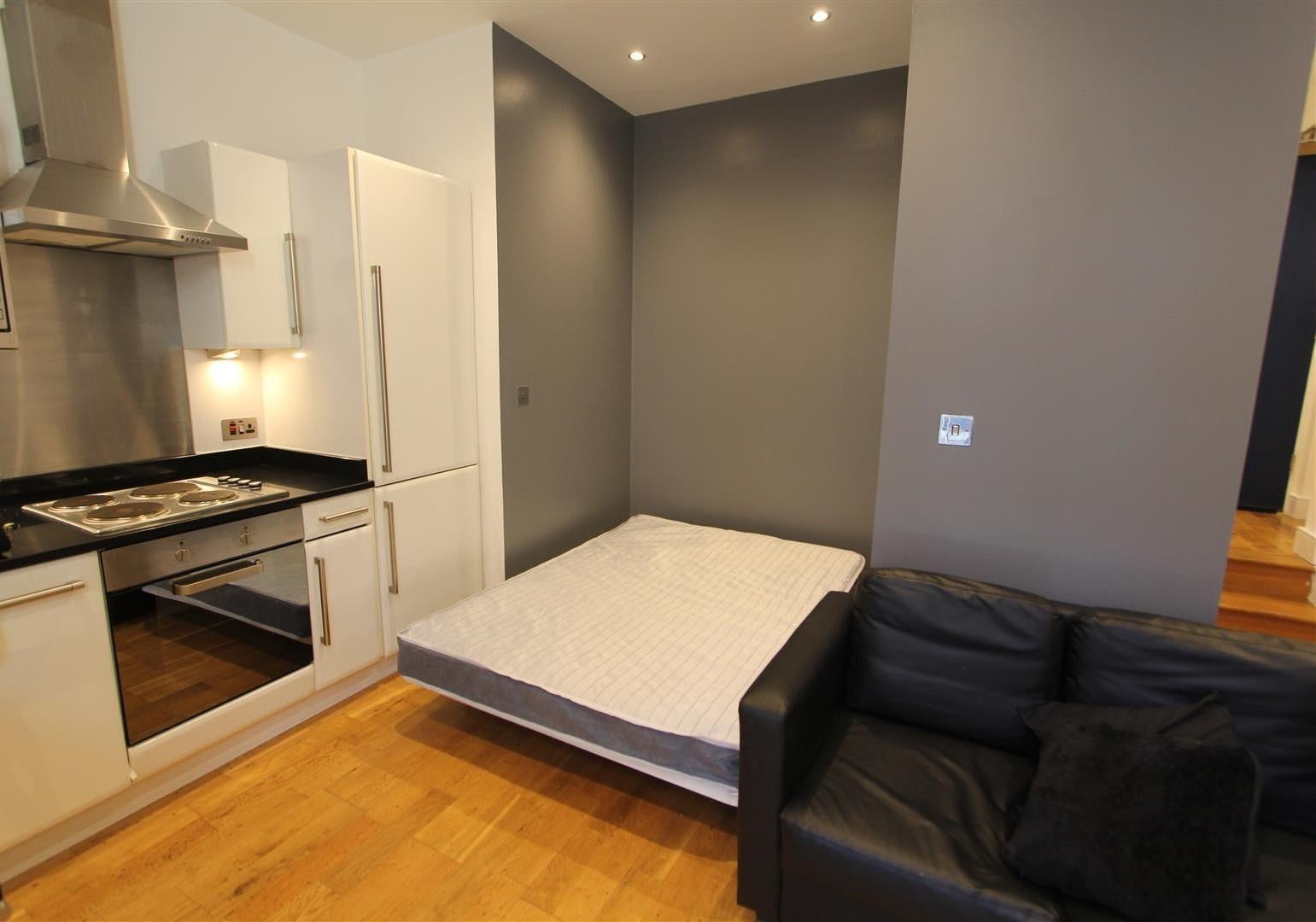 Flat Bedford Street in Leeds