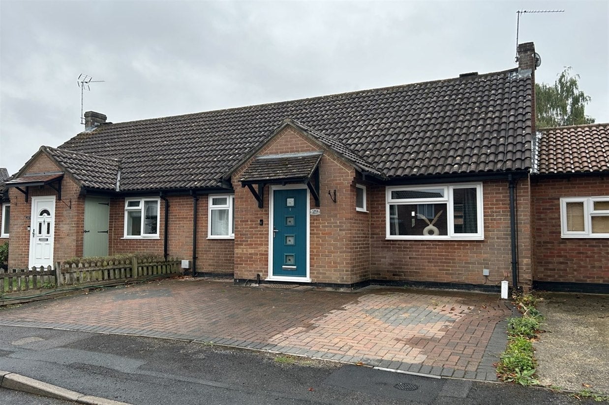 House Rosehip Way in Basingstoke and Deane