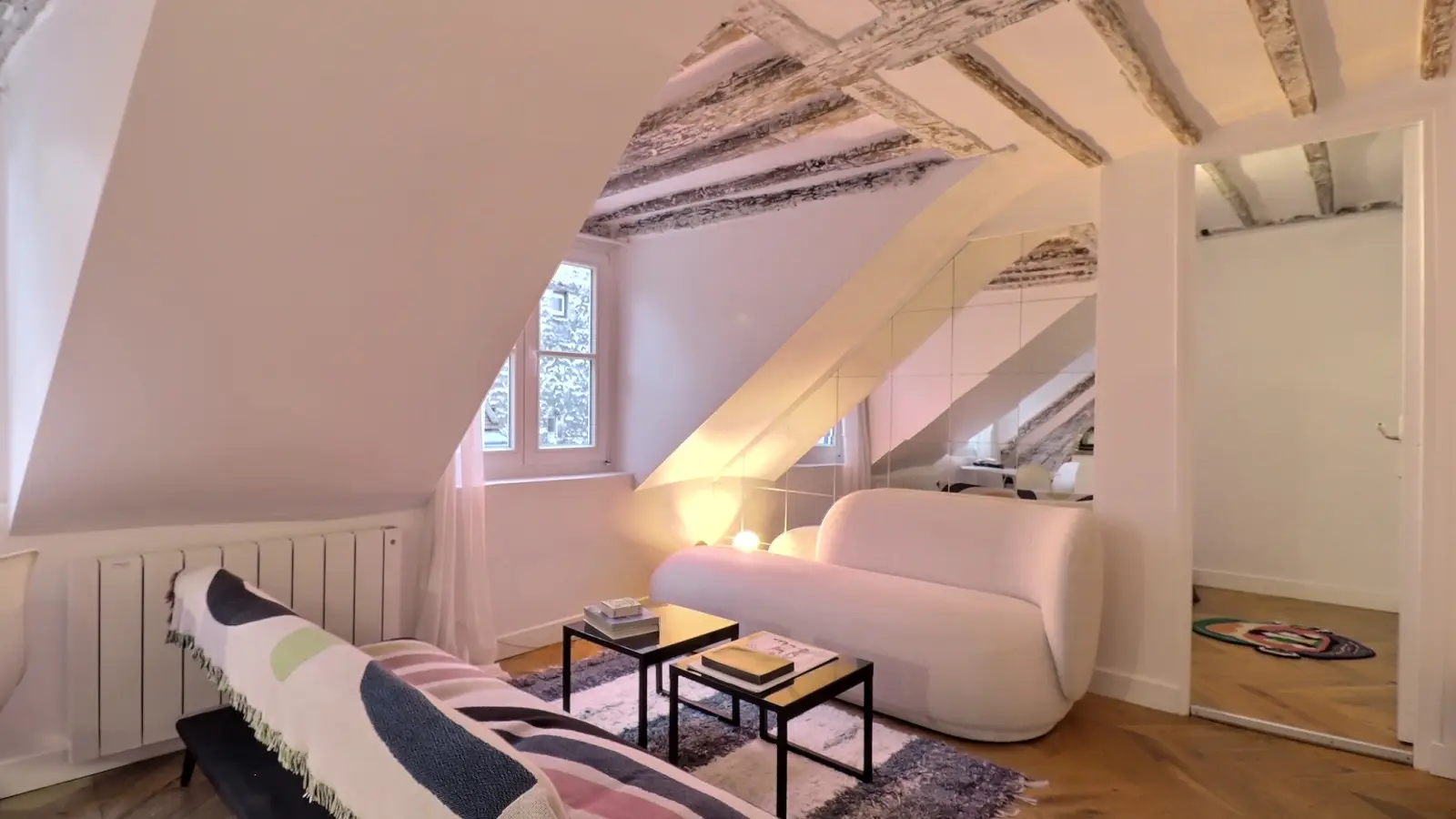 Appartement Rue de l'Échiquier à Paris
