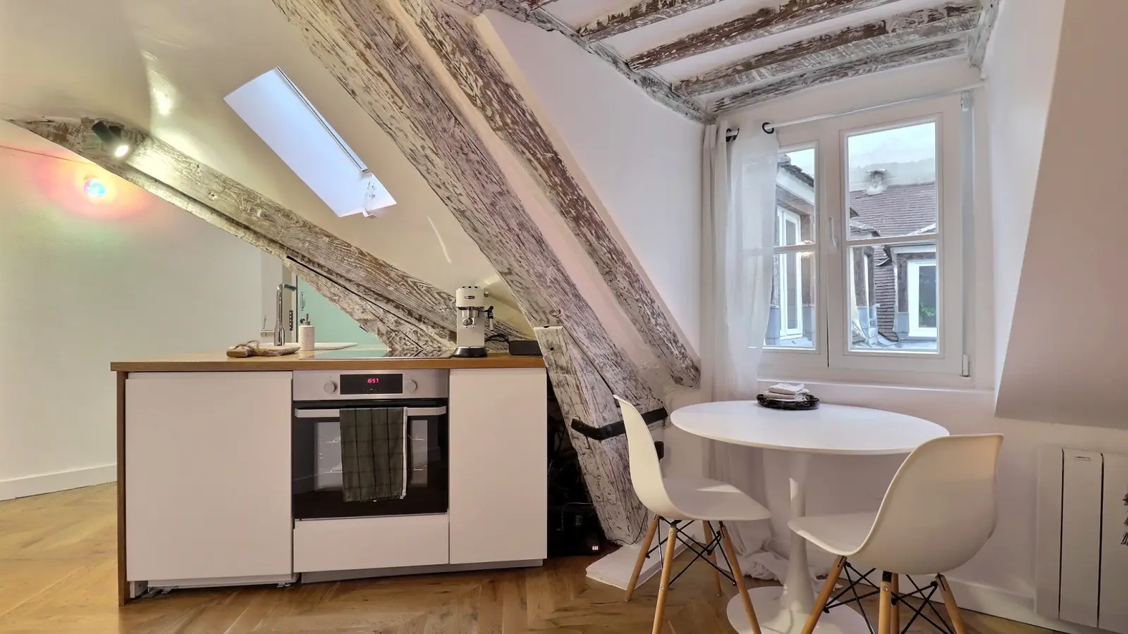Appartement Rue de l'Échiquier à Paris