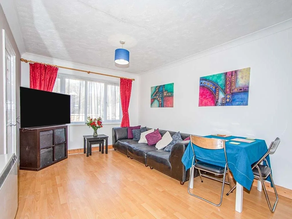 Flat Fort Pitt Street in Chatham