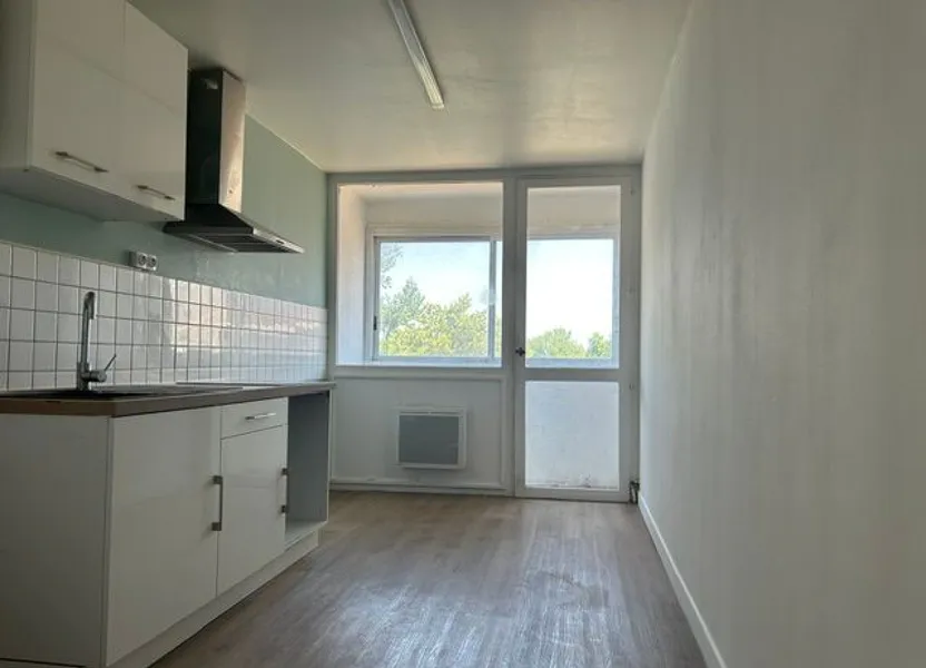 Appartement Avenue Jean Boccace à Avignon