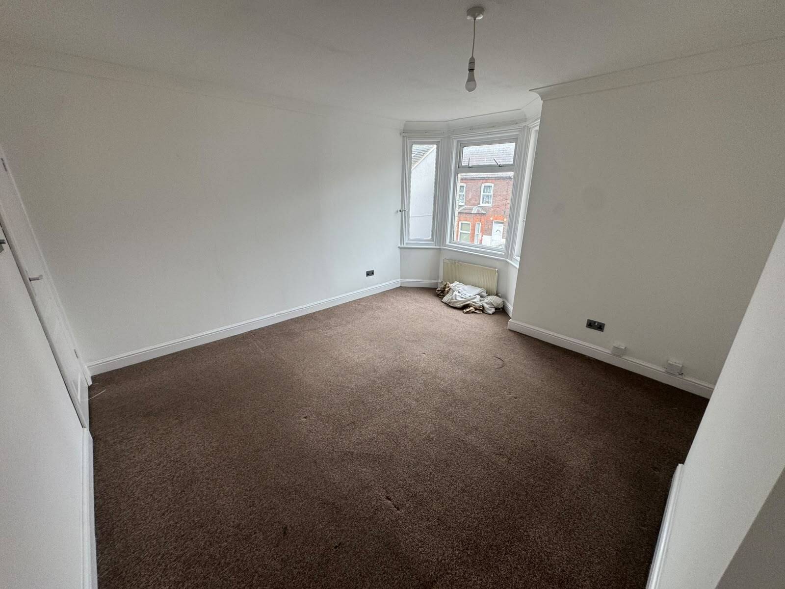 Flat Cromwell Road in Luton