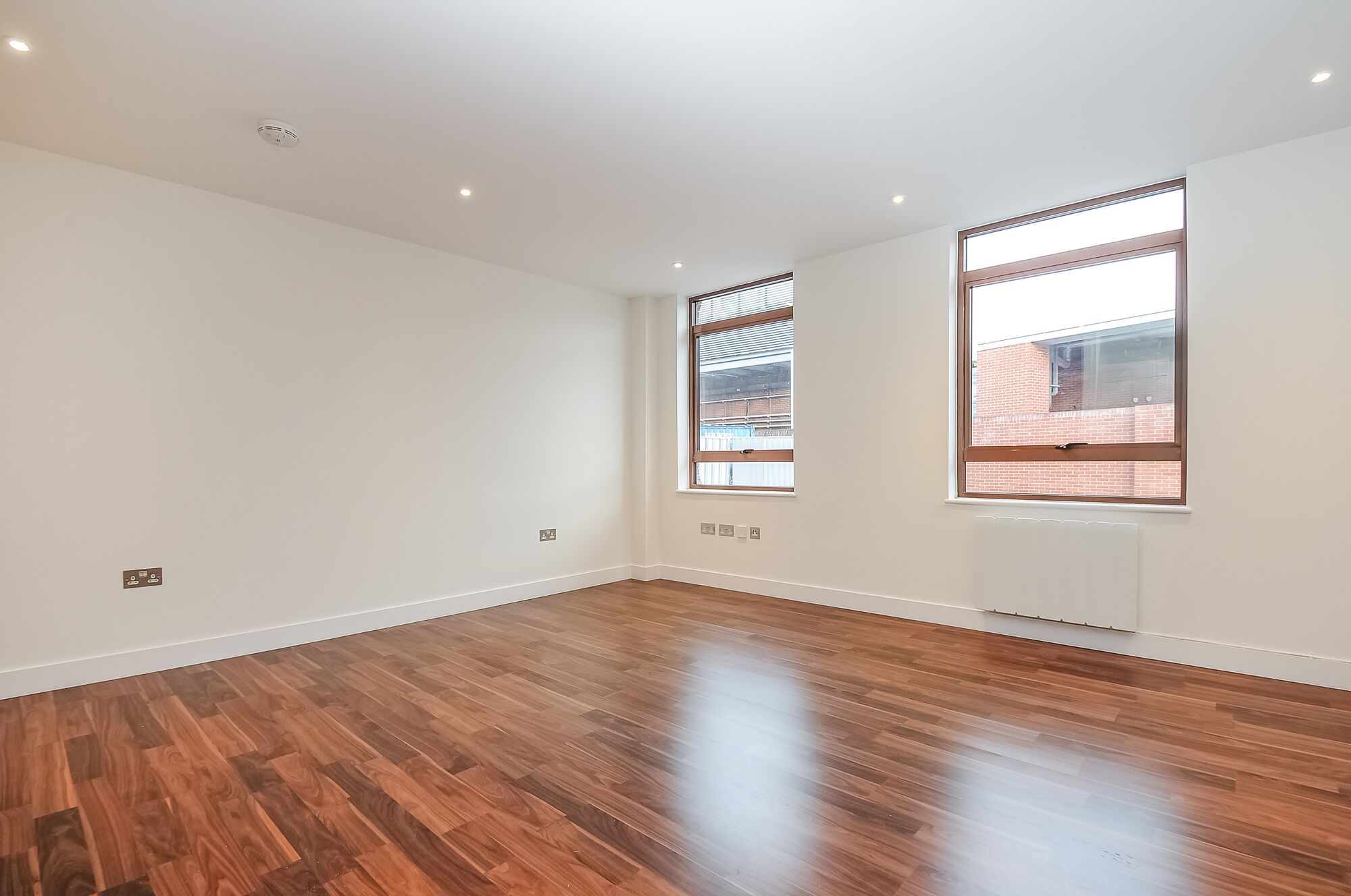 Flat Mendy Street in High Wycombe