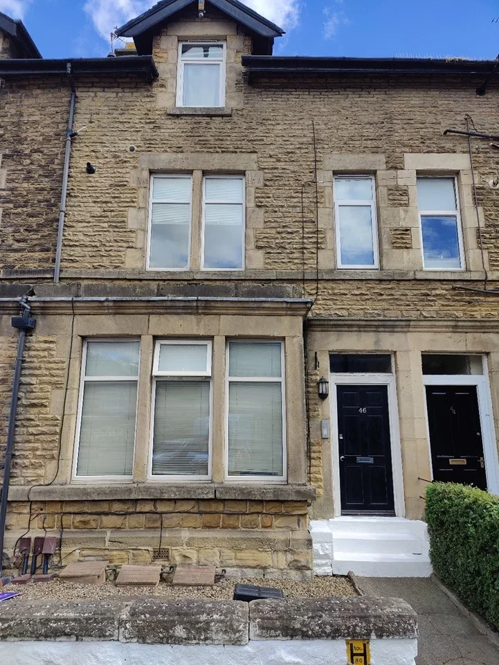 Flat Dragon Road Rear in Harrogate