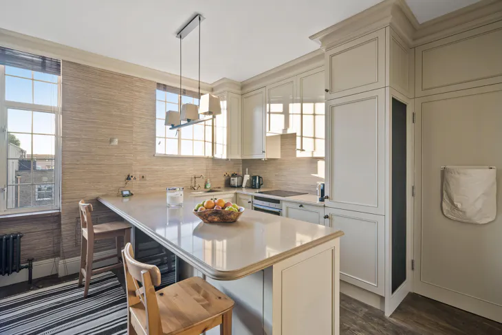 Flat Chelsea Manor Street in Greater London