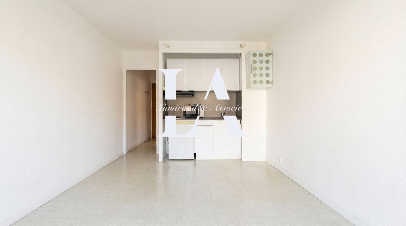 Appartement Allée Séverine à Les Pavillons-sous-Bois
