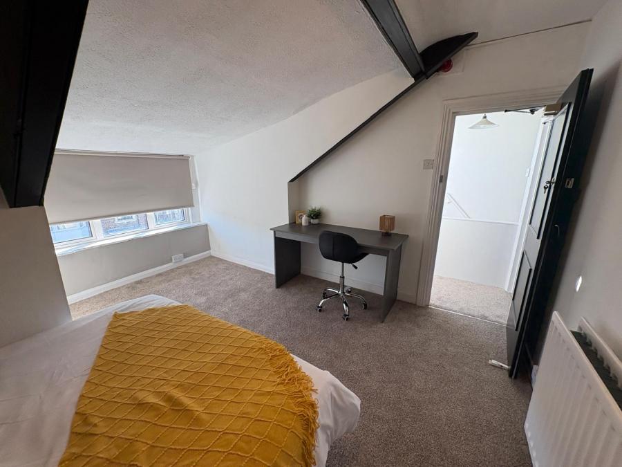 Room Elmwood Street in Sunderland