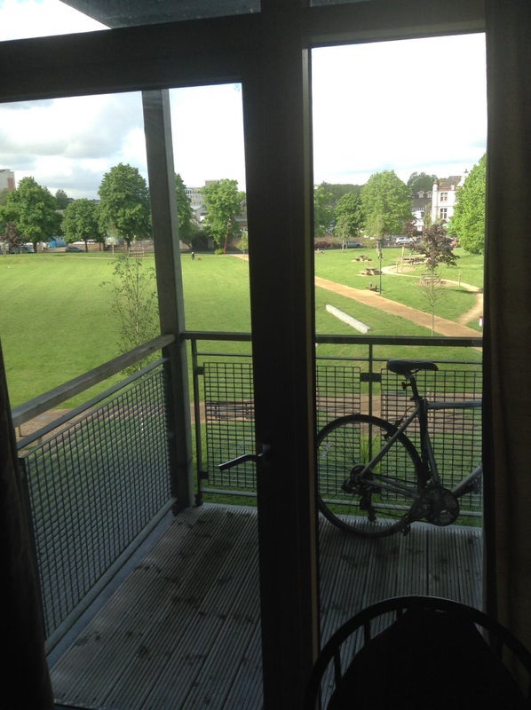 Flat Millard Road in Greater London