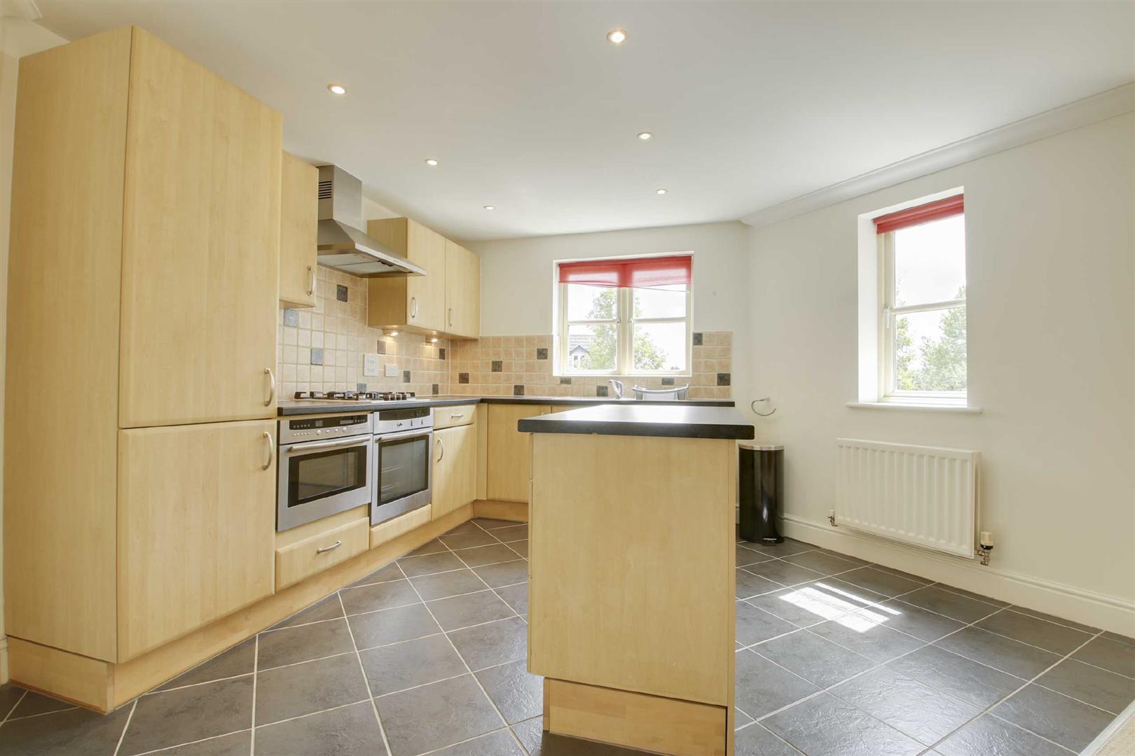 Flat Upminster Close in Milton Keynes
