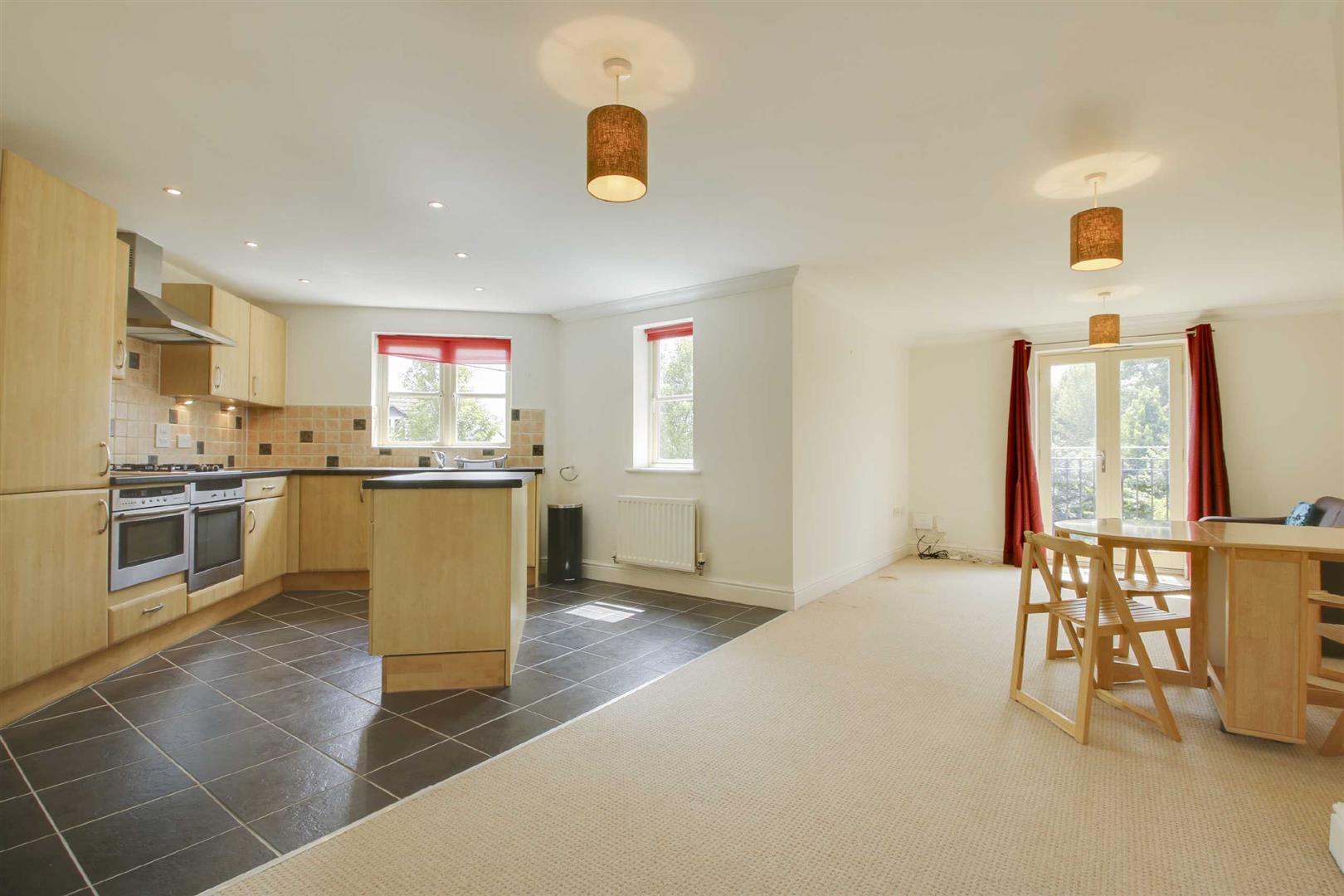 Flat Upminster Close in Milton Keynes