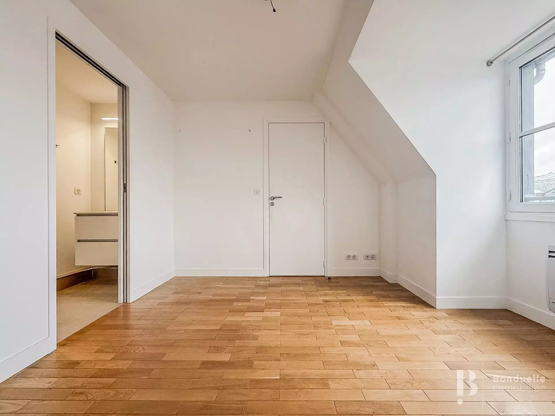 Flat Rue du Général Delanne in Neuilly-sur-Seine