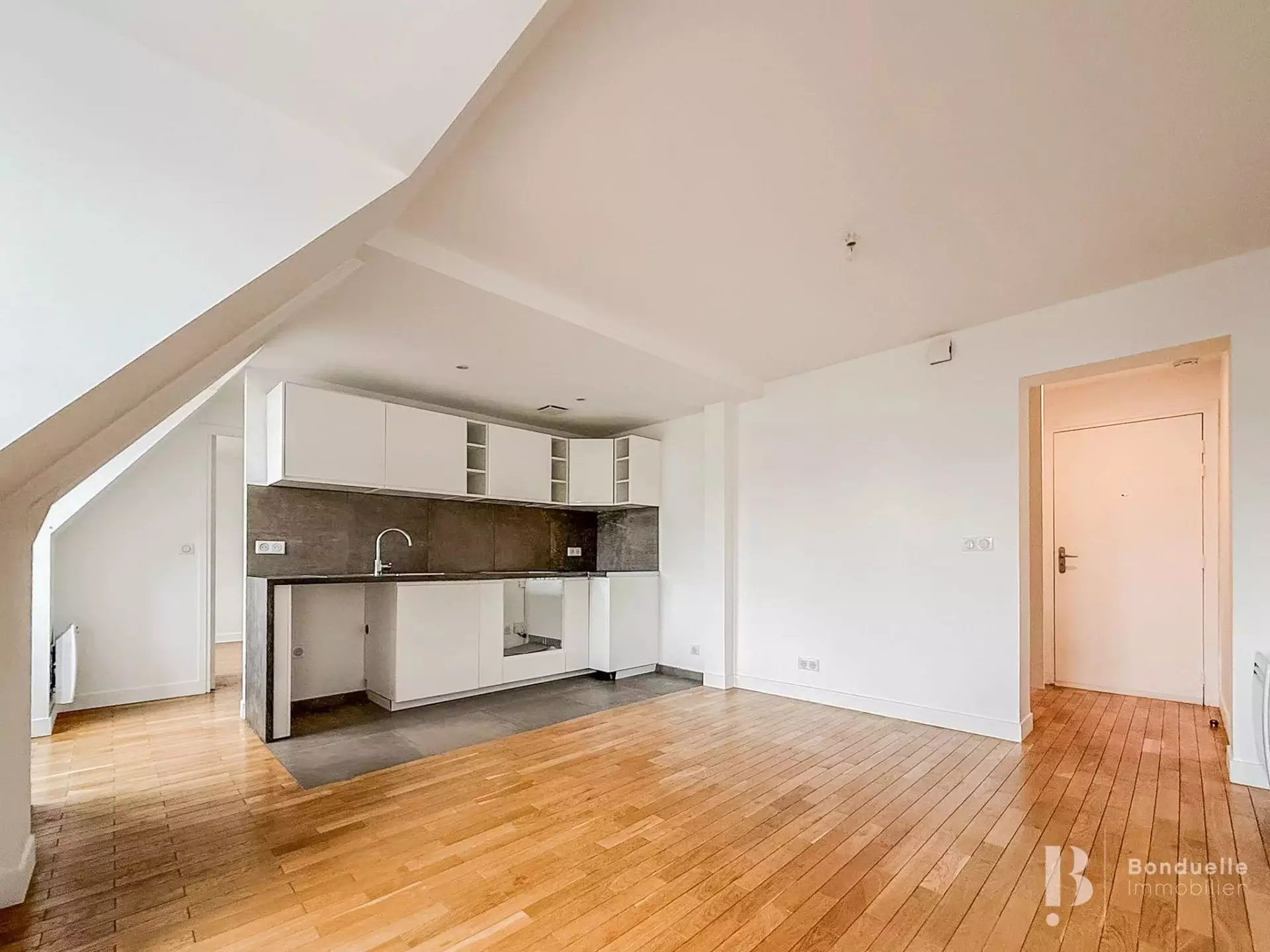 Flat Rue du Général Delanne in Neuilly-sur-Seine