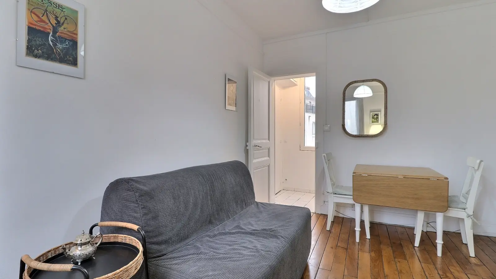 Appartement Rue Léon Frot à Paris