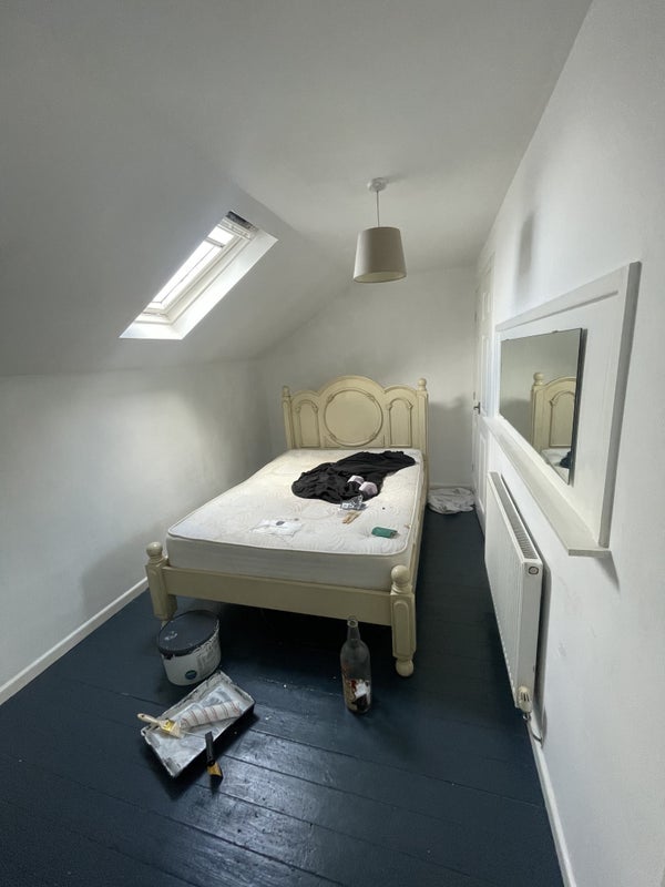 Room Bentley Mount in Leeds