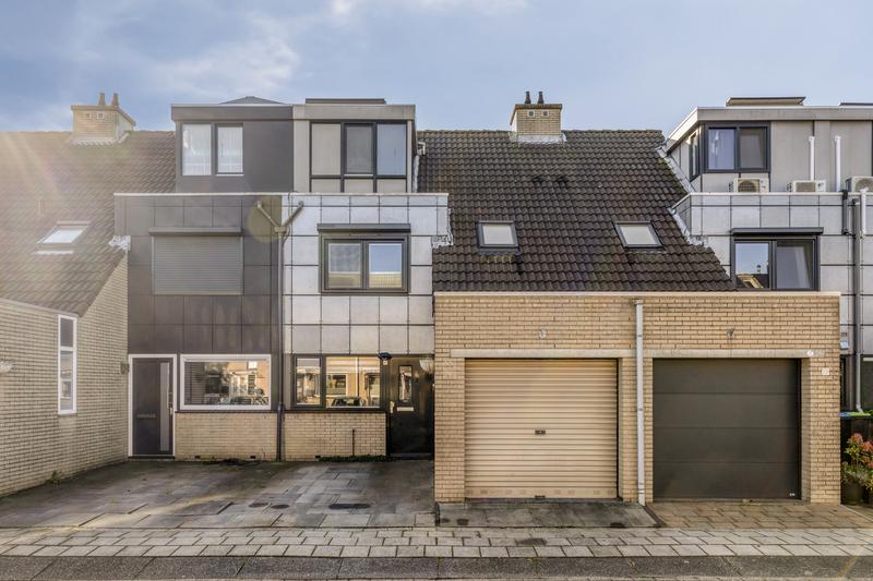 Huis Wilhelmina Hofman-Pootstraat 17 in Spijkenisse