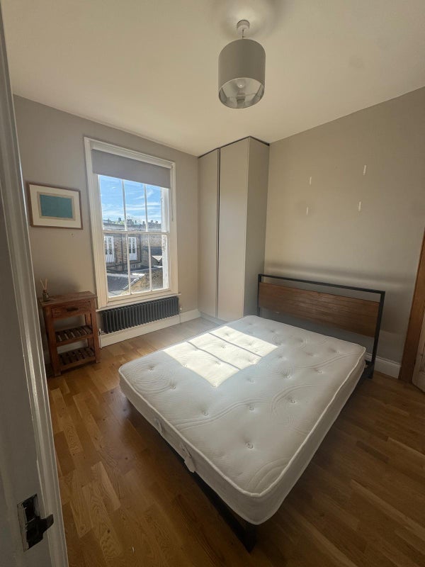 Room Malden Road in Greater London