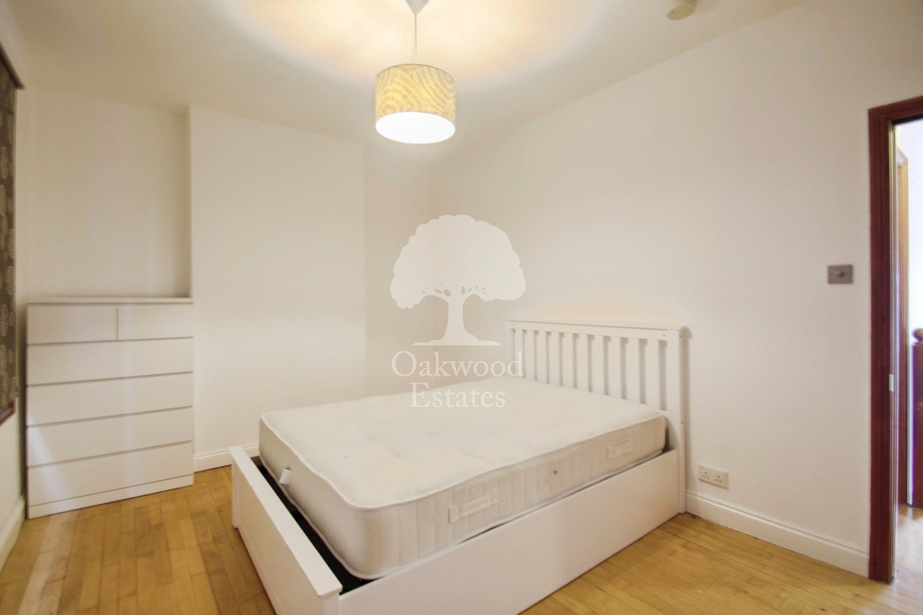 House Winnock Road in Greater London