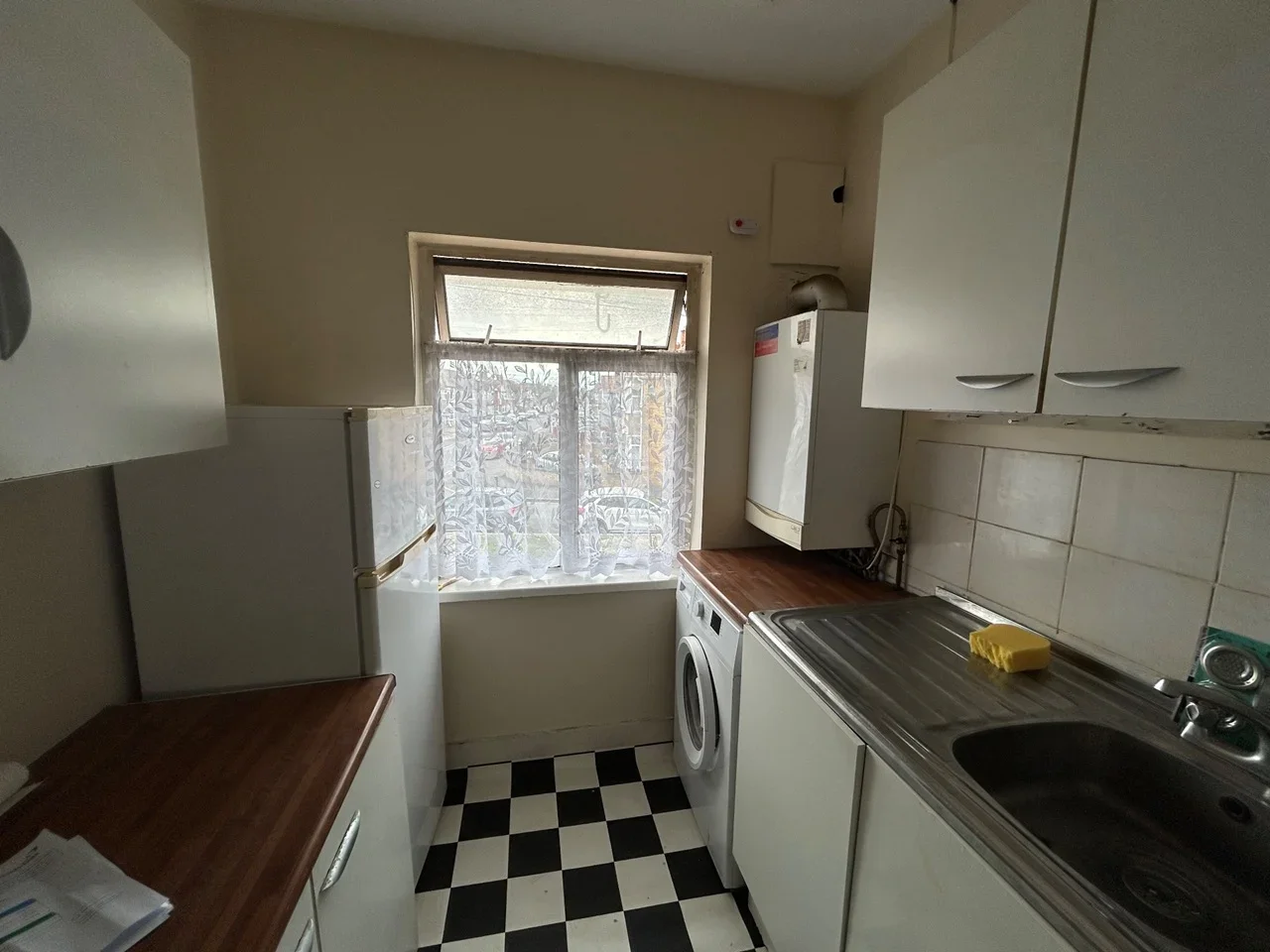 Flat South Road in Greater London