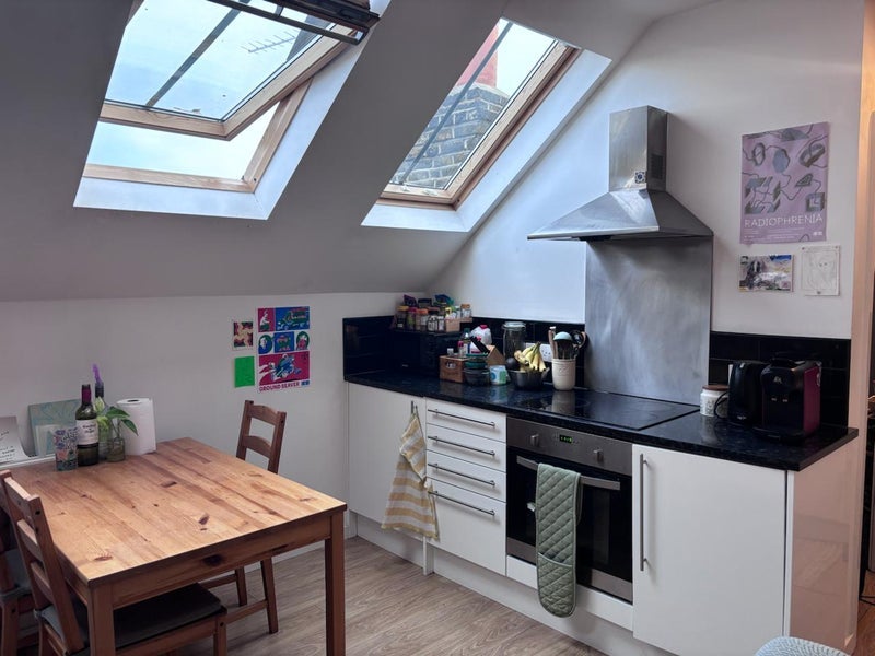 Room Rushcroft Road in Greater London