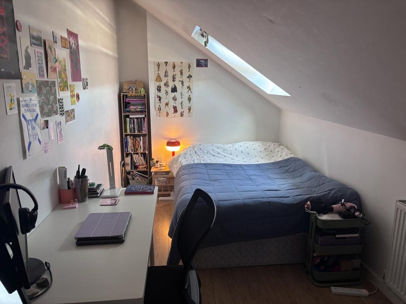Room Rushcroft Road in Greater London
