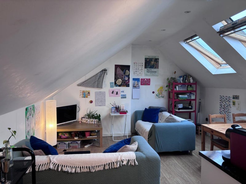 Room Rushcroft Road in Greater London