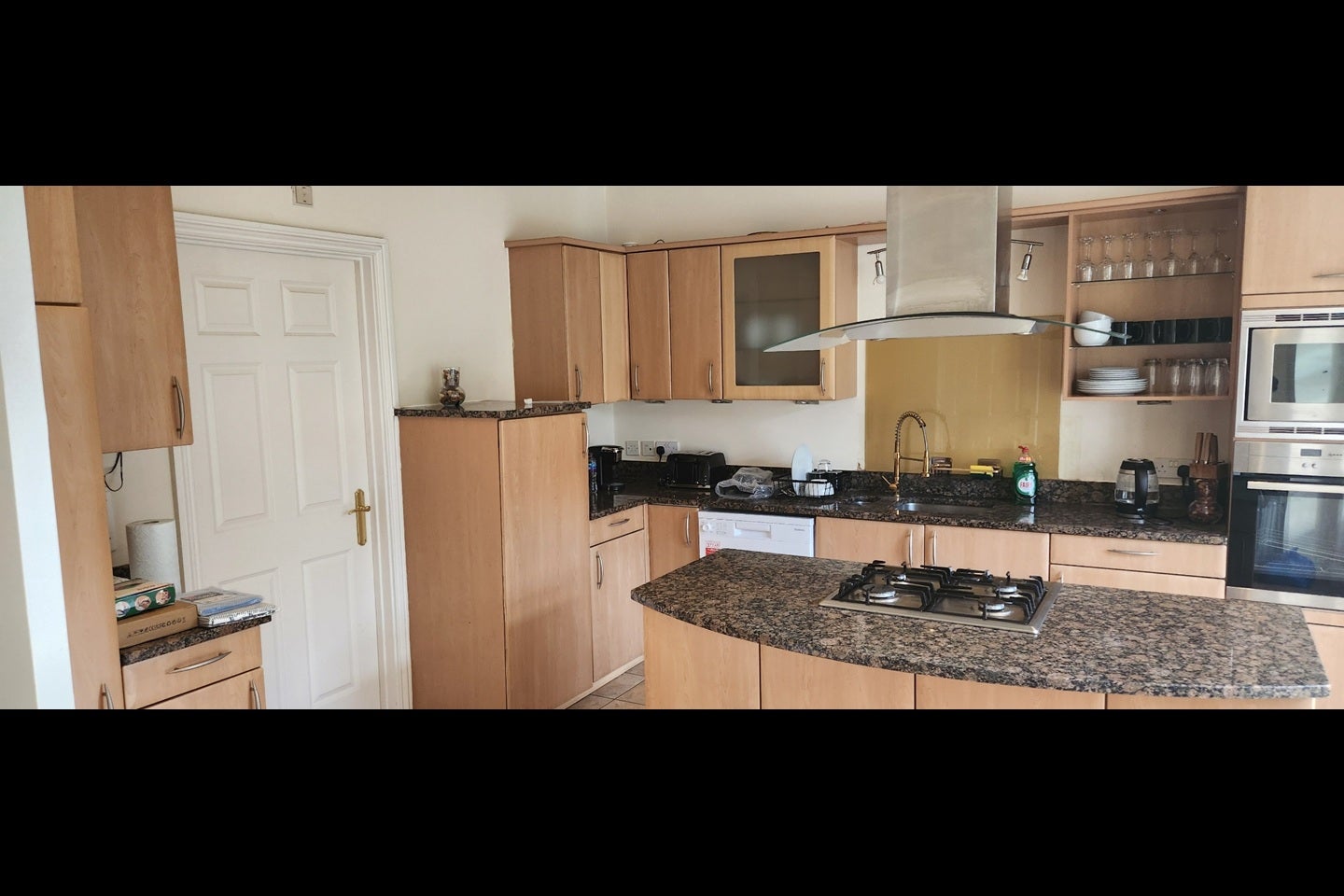 Room Glanville Mews in Greater London