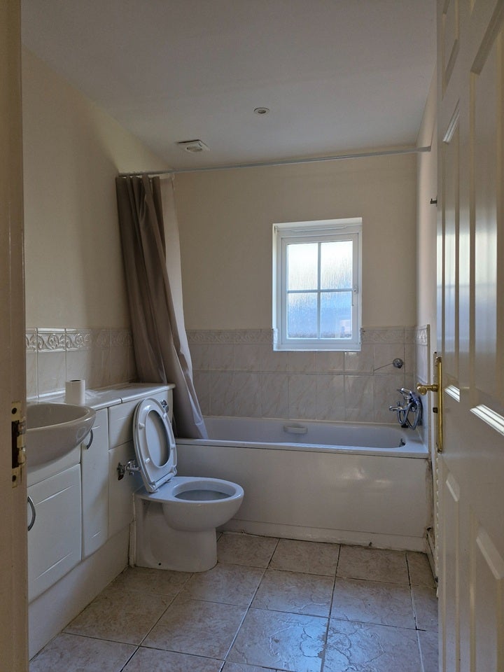 Room Glanville Mews in Greater London