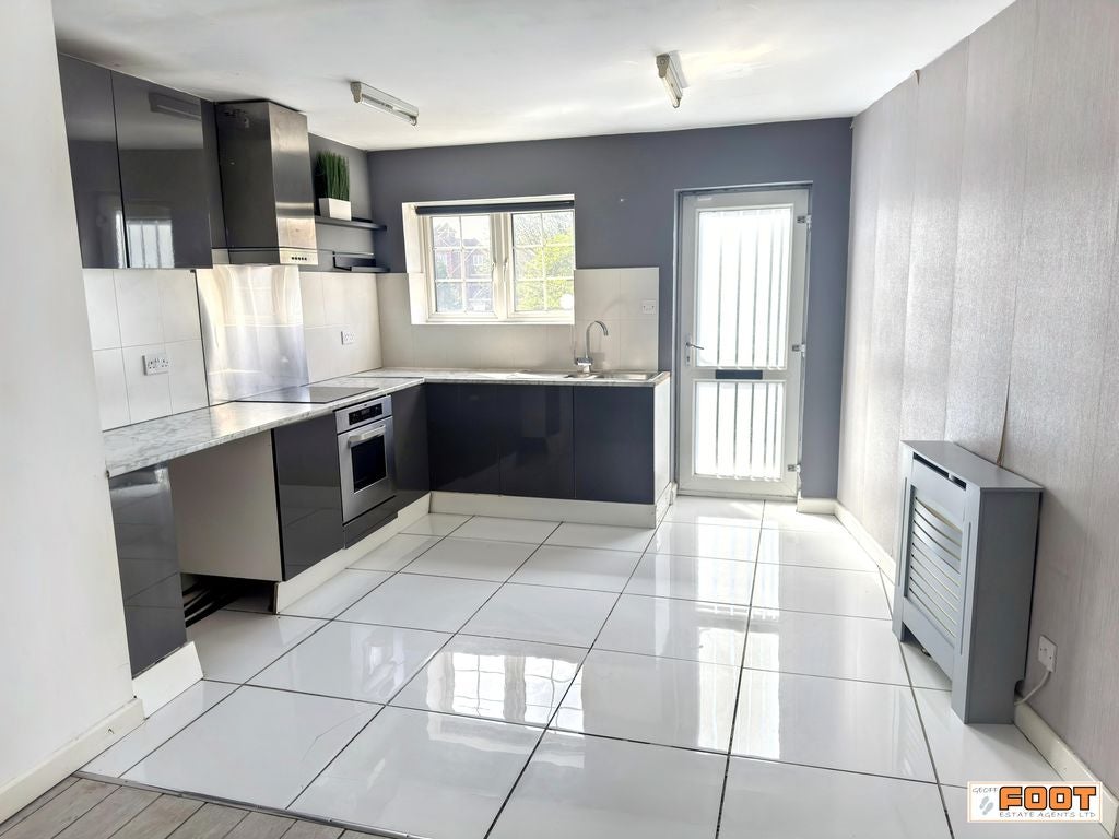 Flat South Road in Havant