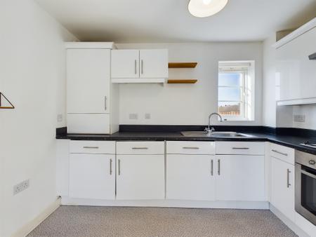 Flat Phoenix Place in Great Sankey