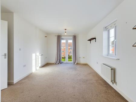 Flat Phoenix Place in Great Sankey