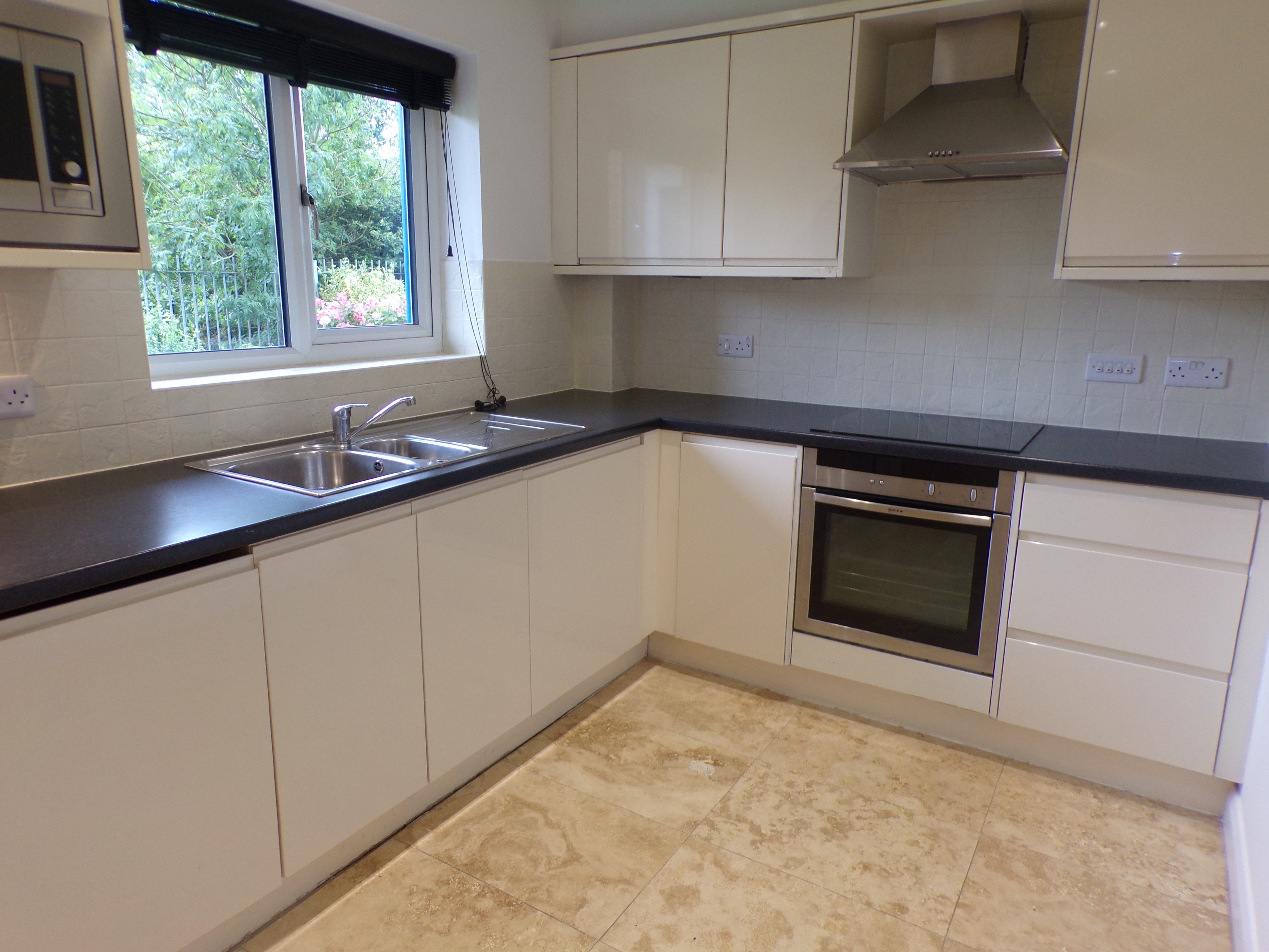Flat Miller Gardens in Preston