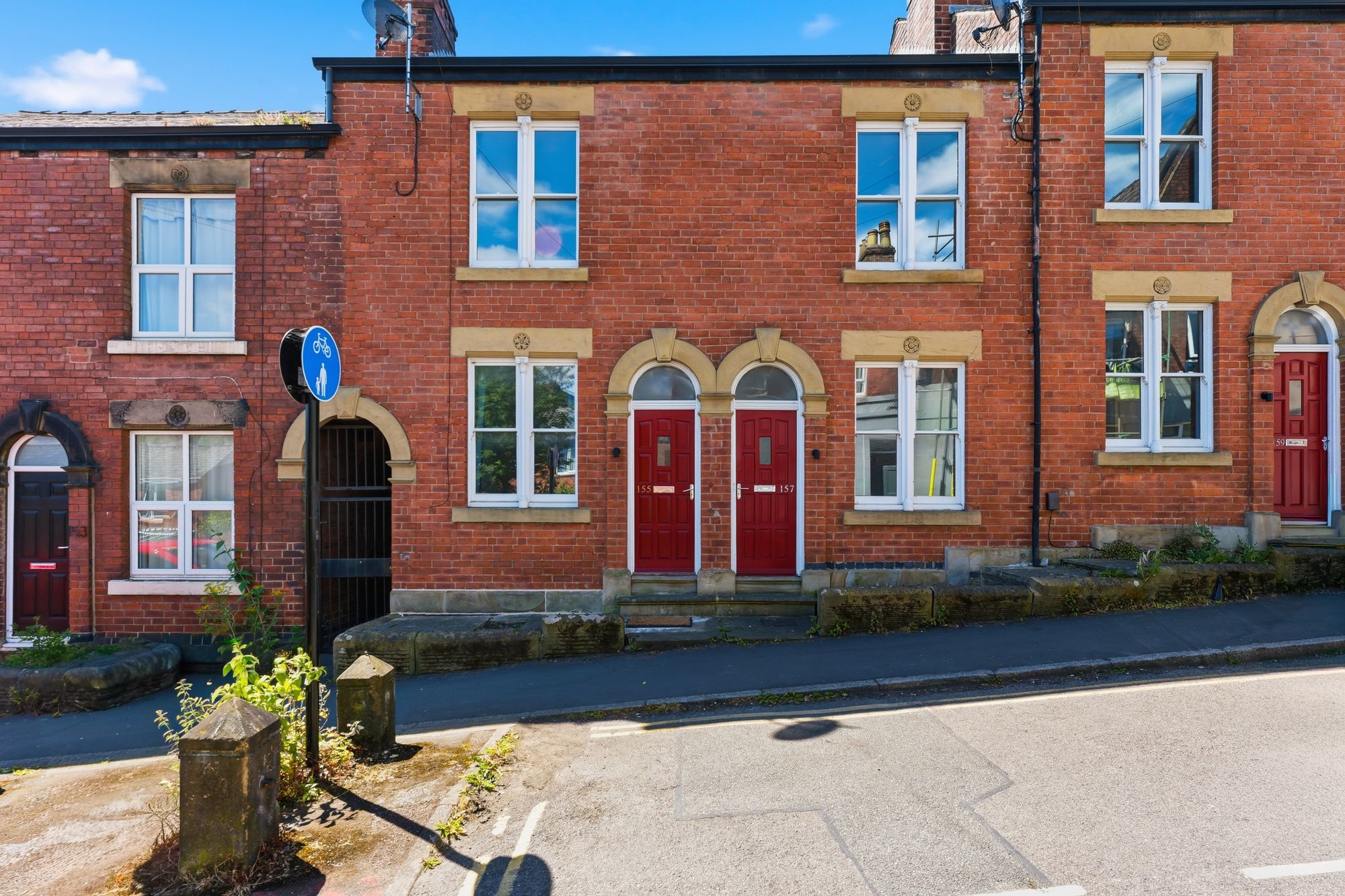 House Broomspring Lane in Sheffield