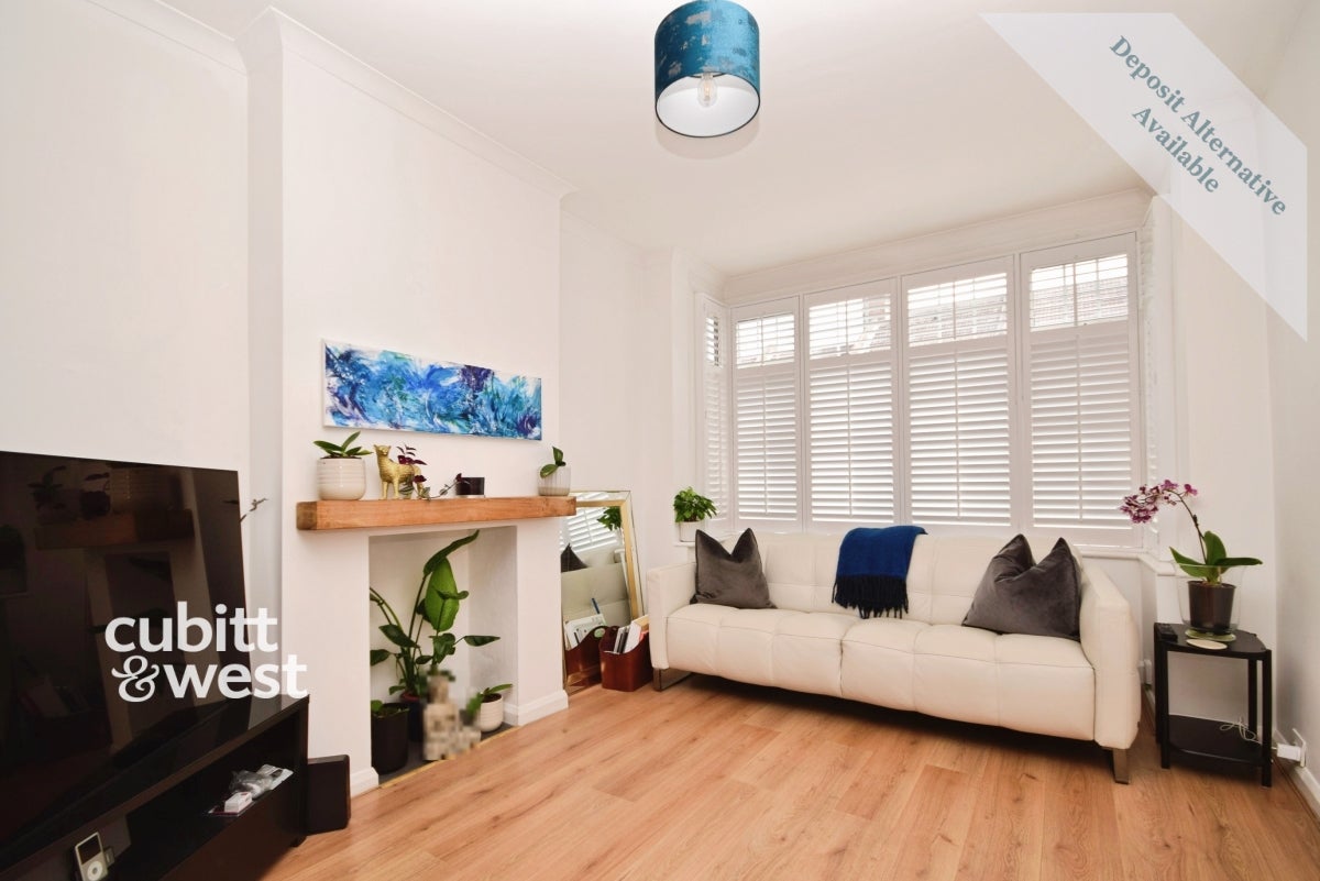 House Ashlyns in Basildon