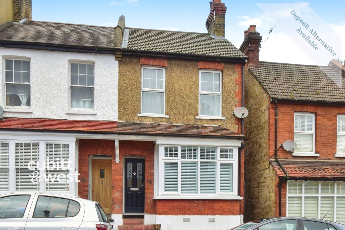 House Ashlyns in Basildon