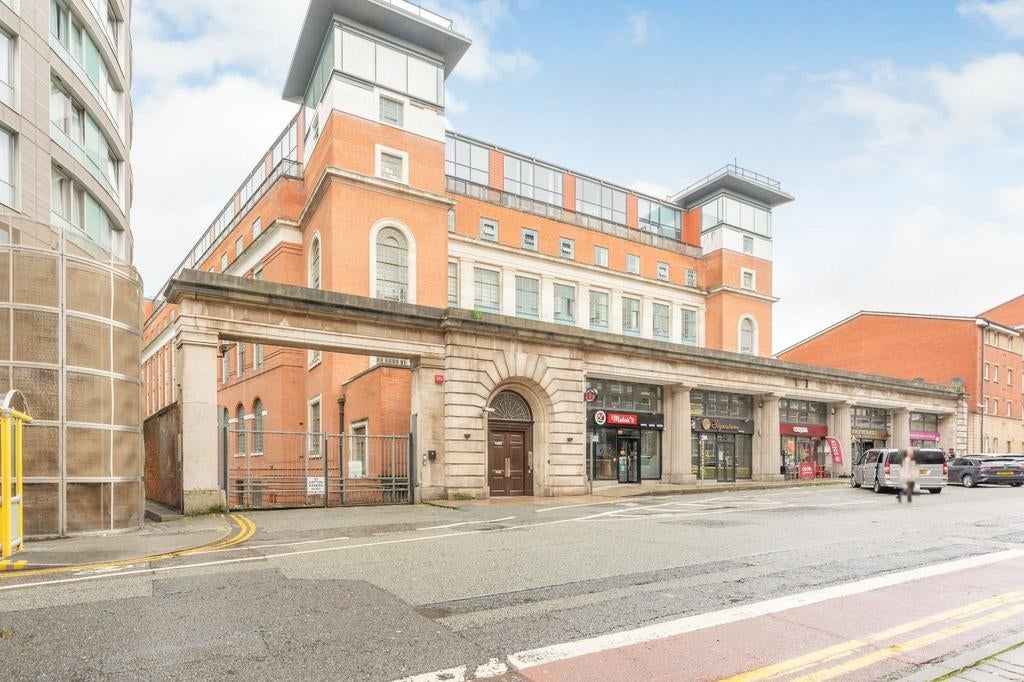Flat Hatton Garden in Liverpool