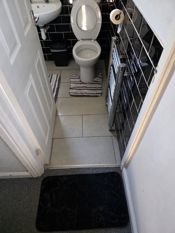 Room West Close in Cardiff