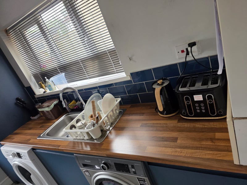 Room West Close in Cardiff