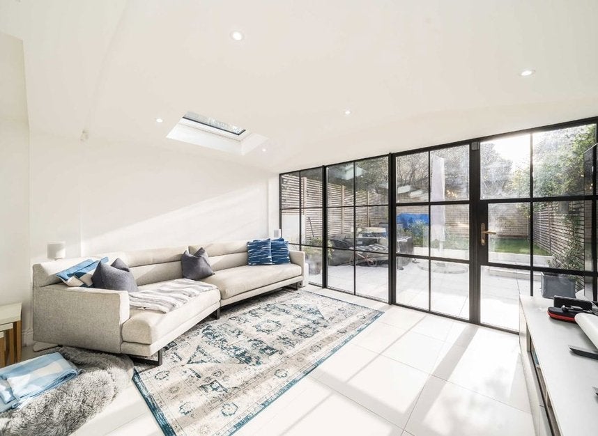 House Sulina Road in Greater London