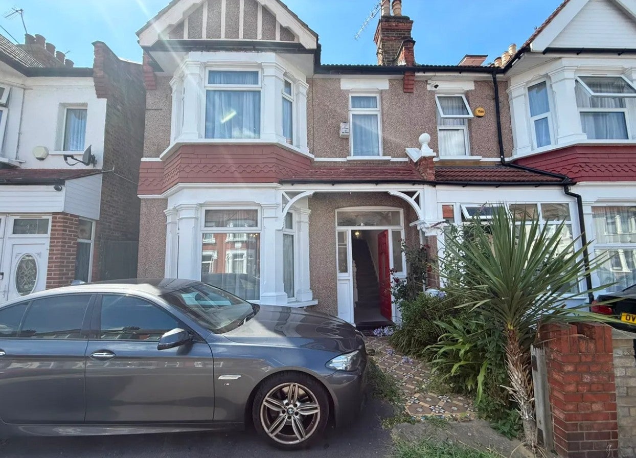 House Colenso Road in Greater London