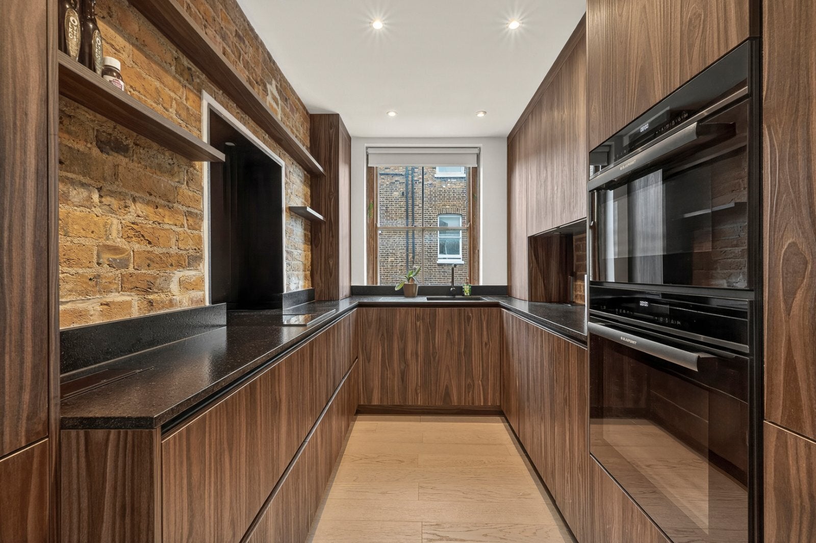 Flat Charlotte Street in Greater London